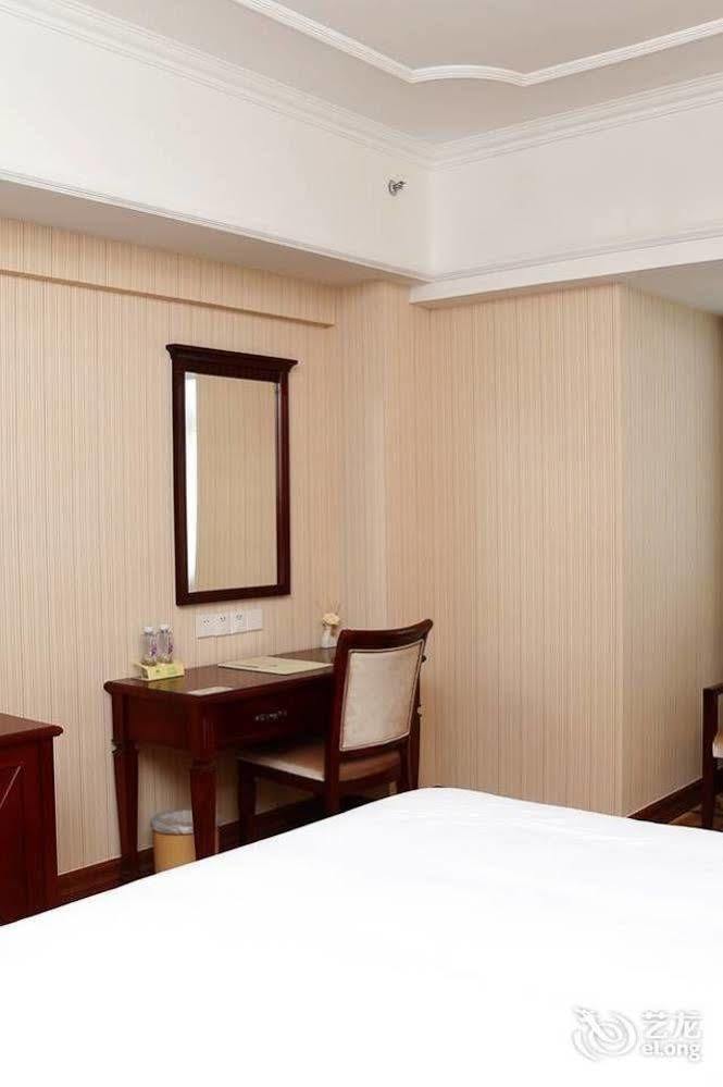Vienna Hotel Shenzhen Futian Bagua Road Exterior photo