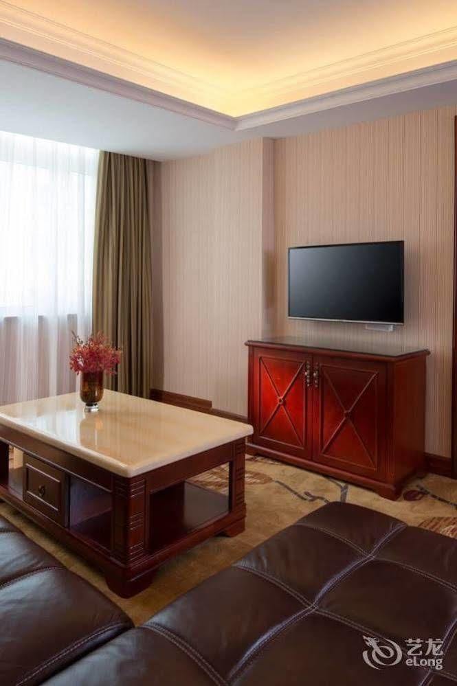 Vienna Hotel Shenzhen Futian Bagua Road Exterior photo