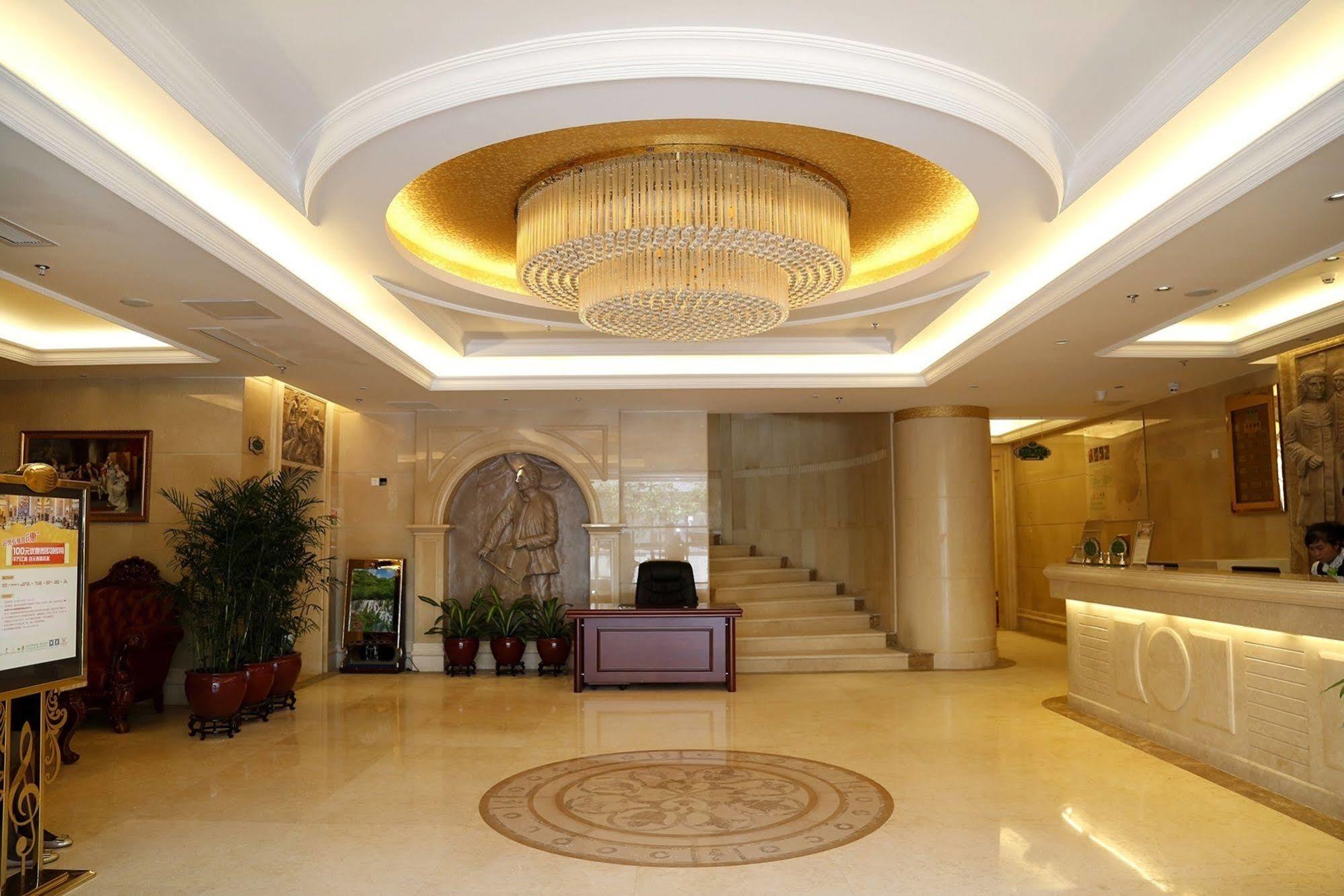 Vienna Hotel Shenzhen Futian Bagua Road Exterior photo